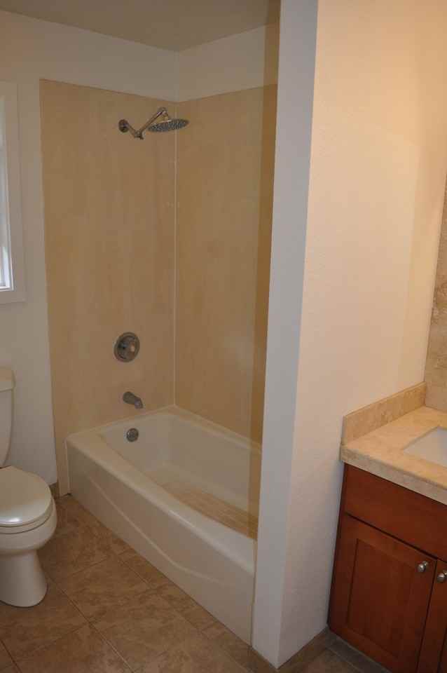 196 Hui Rd F - Photo 3 of 6