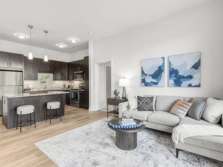 261 Rivers Edge Dr - Photo 3 of 8