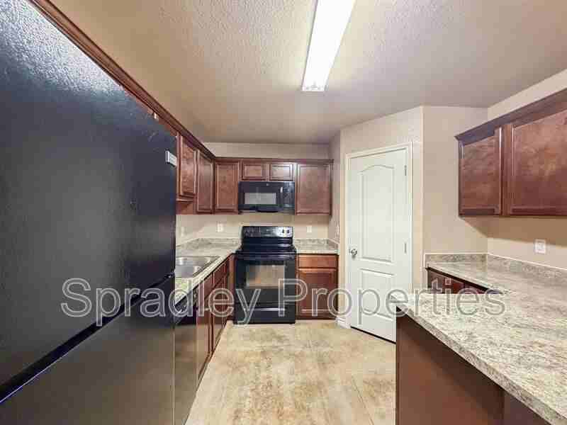 4841A Deep Dr - Photo 7 of 17