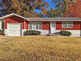 featured image of 1011 Renshaw Dr