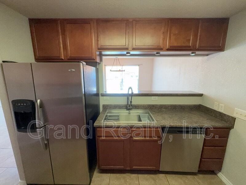 4221 Jernigan Rd - Photo 7 of 20