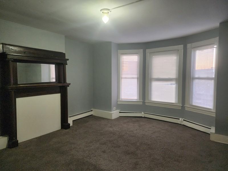 77 Garden St - Photo 2 of 10