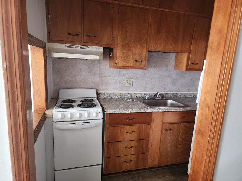 17 Alexander Dr #14 - Photo 2 of 5