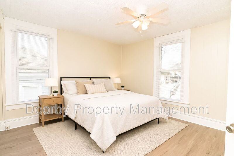 2612 E 19th St - Photo 7 of 12