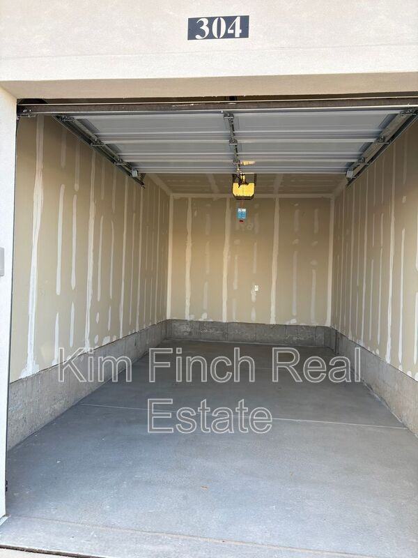 844 Se #304 - Photo 5 of 36