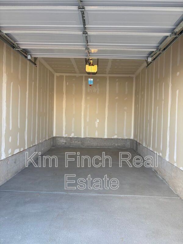 844 Se #304 - Photo 6 of 36