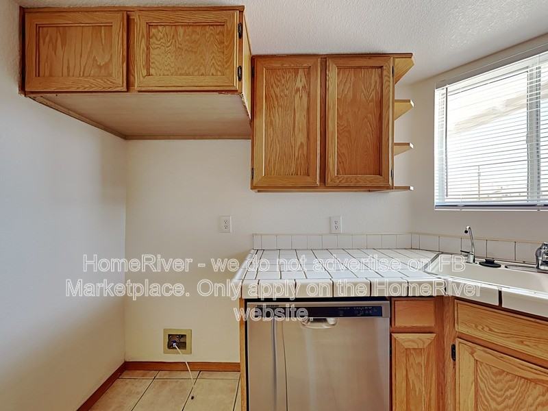 3590 Beechwood Dr - Photo 7 of 25