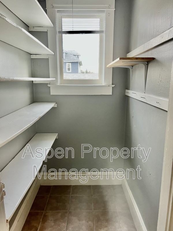 1626 Dodge St #1626 - Photo 7 of 14