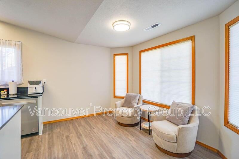 13201 Ne 88th Cir - Photo 4 of 23