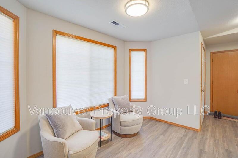 13201 Ne 88th Cir - Photo 5 of 23