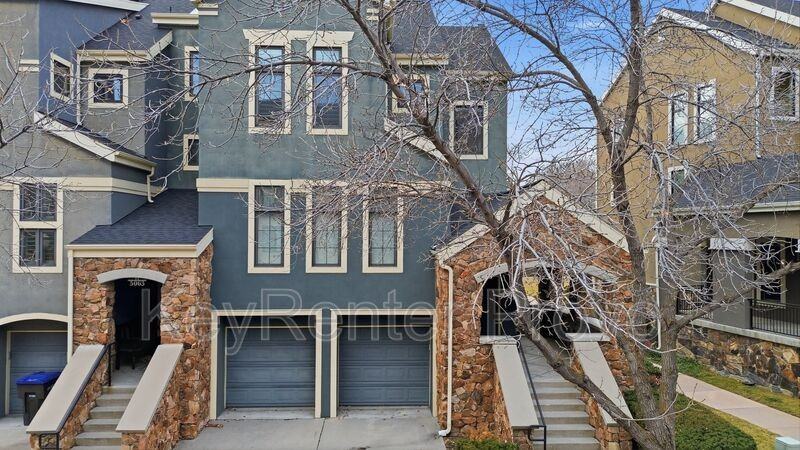 5069 N River Park Way - Photo 2 of 29