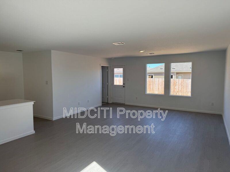 9161 Luciano Pl - Photo 5 of 19