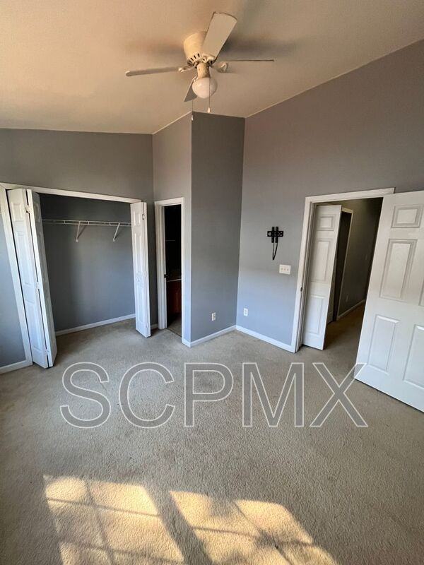 3437 Broadwick St - Photo 6 of 6