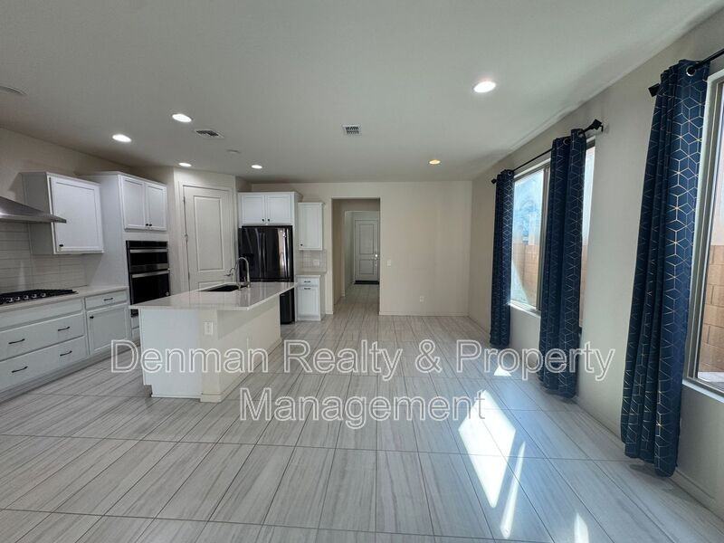 3540 E Tina Dr - Photo 5 of 38