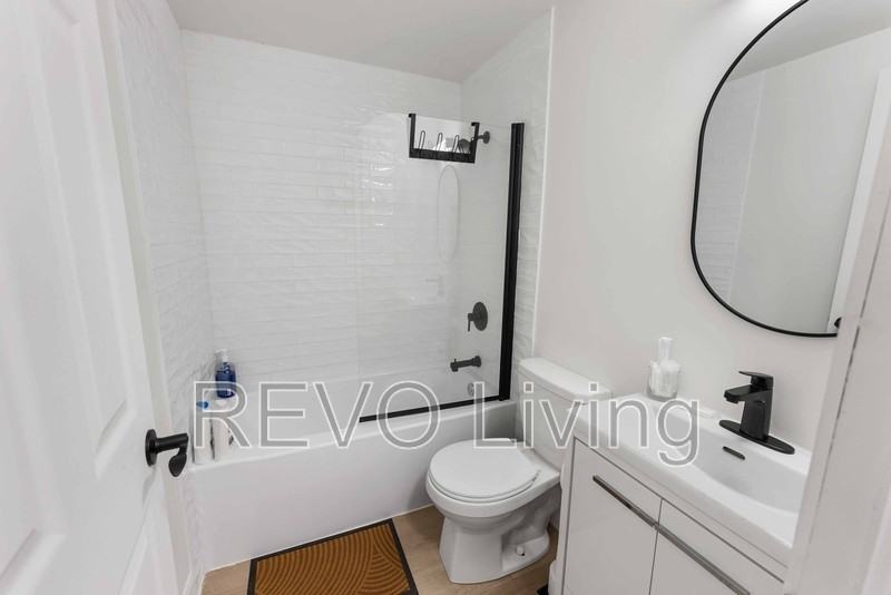 7701 Lundy'S Lane #19 - Photo 7 of 11