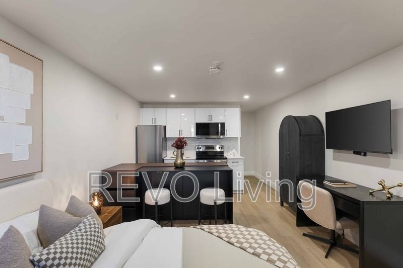 7800 Lundy'S Lane #129 - Photo 2 of 10