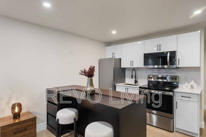 7800 Lundy'S Lane #129 - Photo 3 of 10