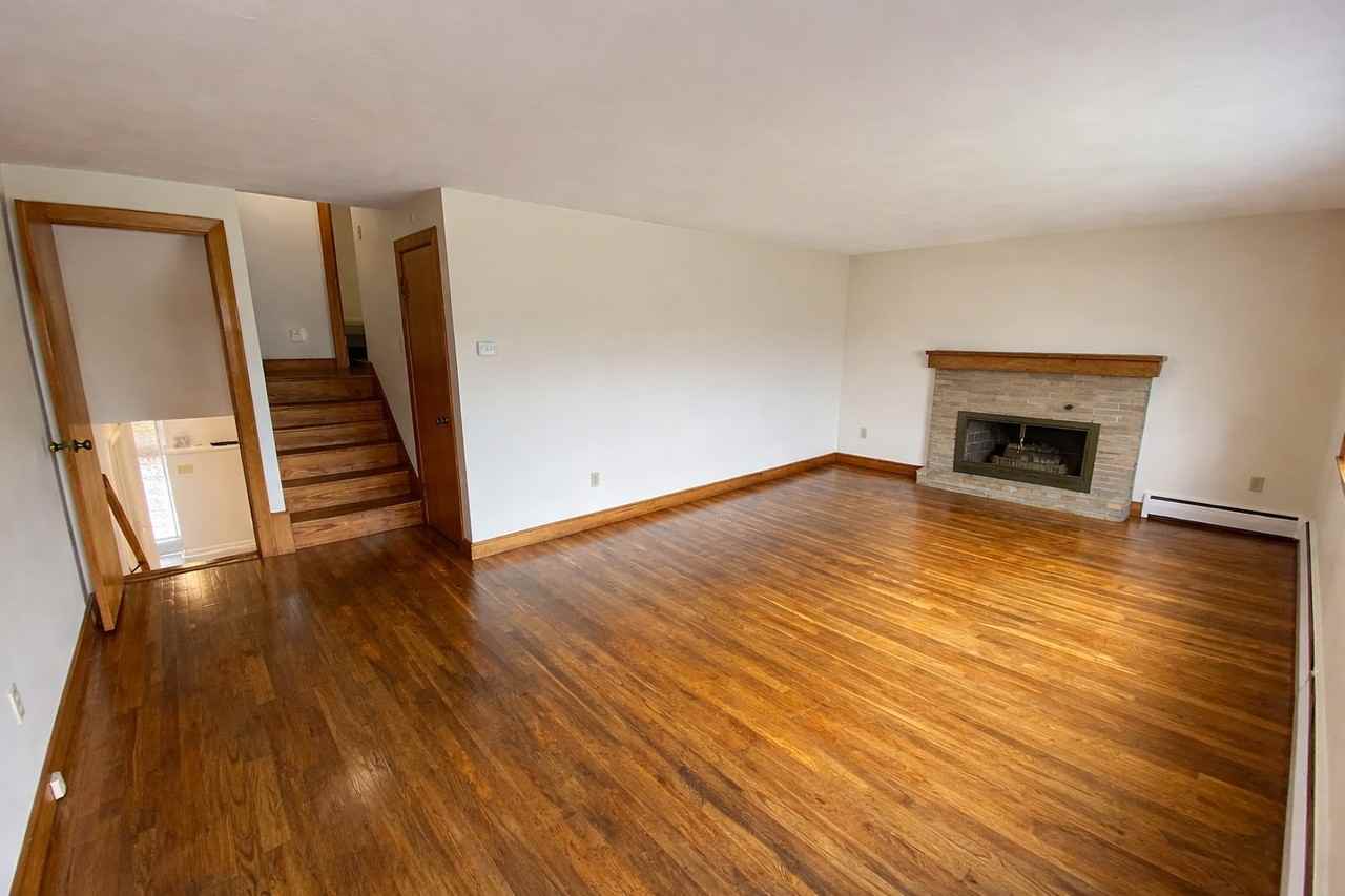 247 South St - Photo 2 of 13