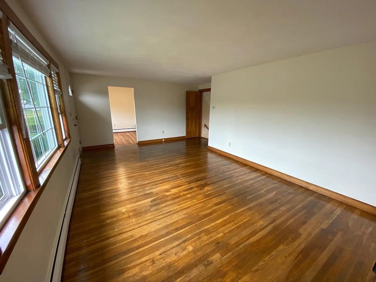 247 South St - Photo 4 of 13