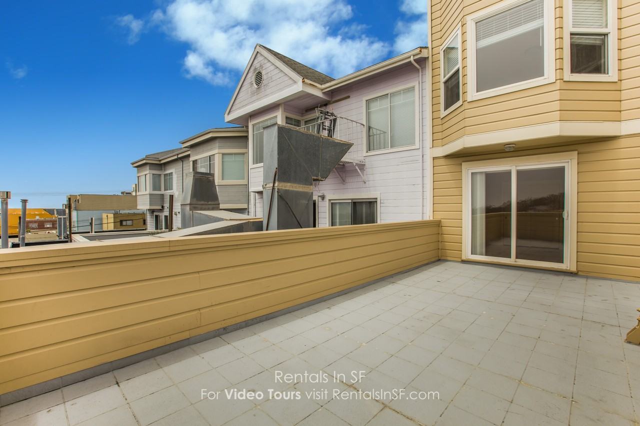 725 Taraval St #2 - Photo 3 of 20