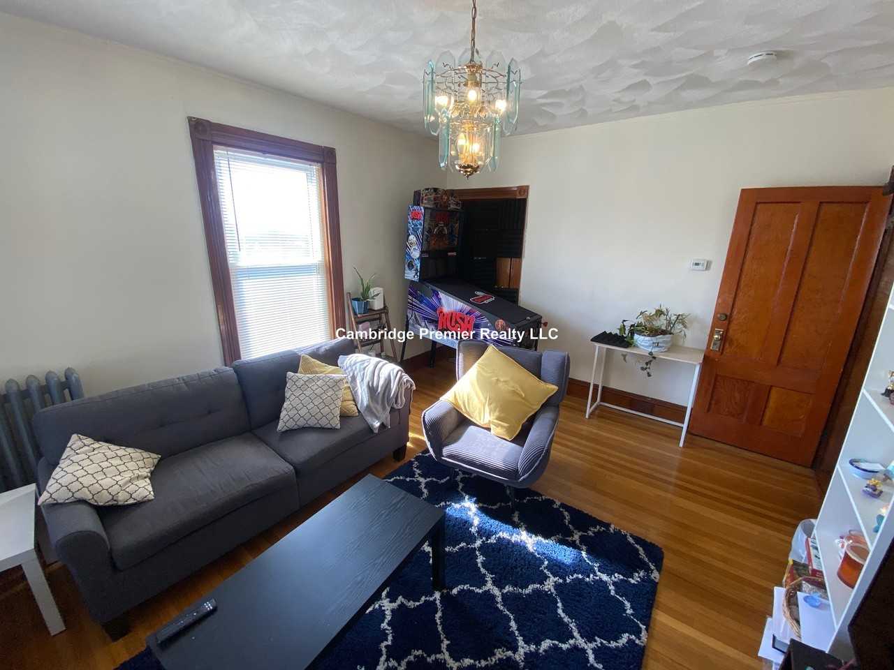 Putnam St #3 - Photo 3 of 29