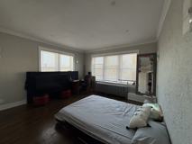 2759 N Kilbourn Ave - Photo 1 of 1