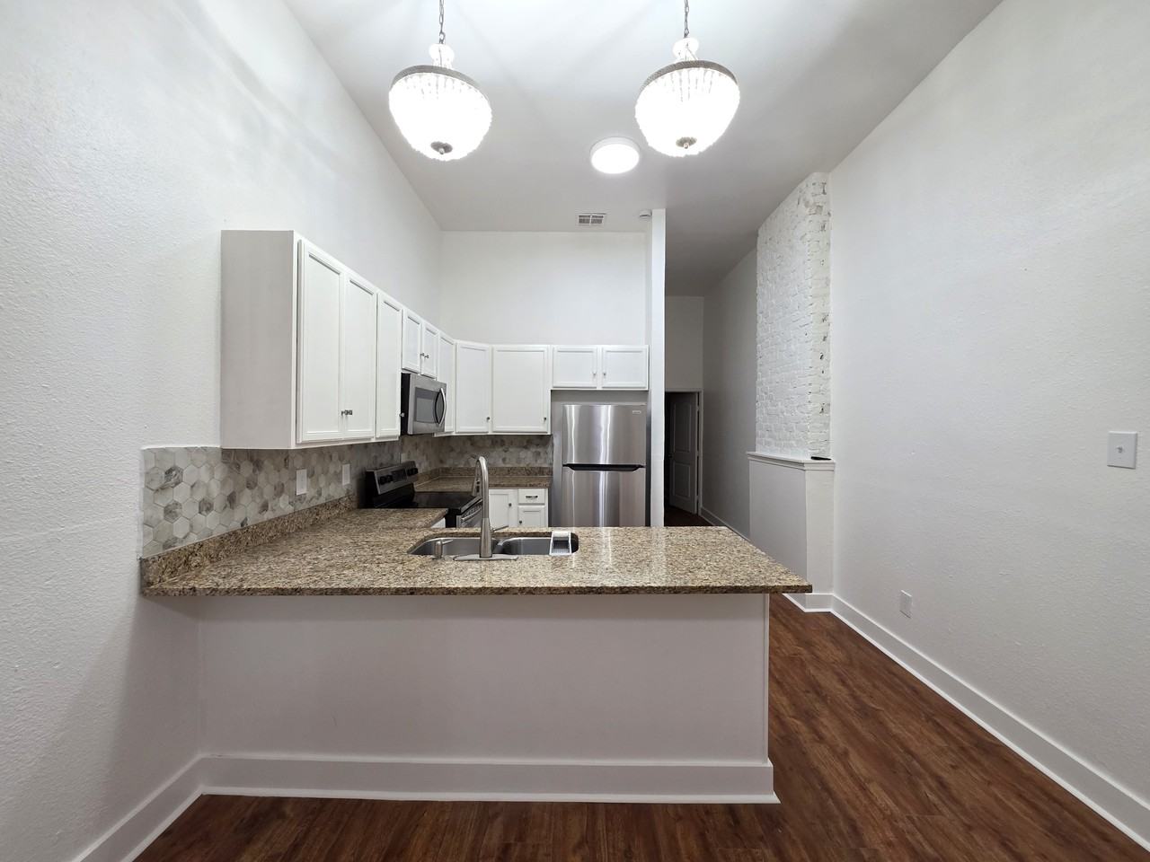 2622 Palmyra St #2622 - Photo 5 of 20