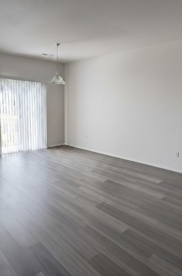 2454 Nw 8th St #NA - Photo 5 of 17