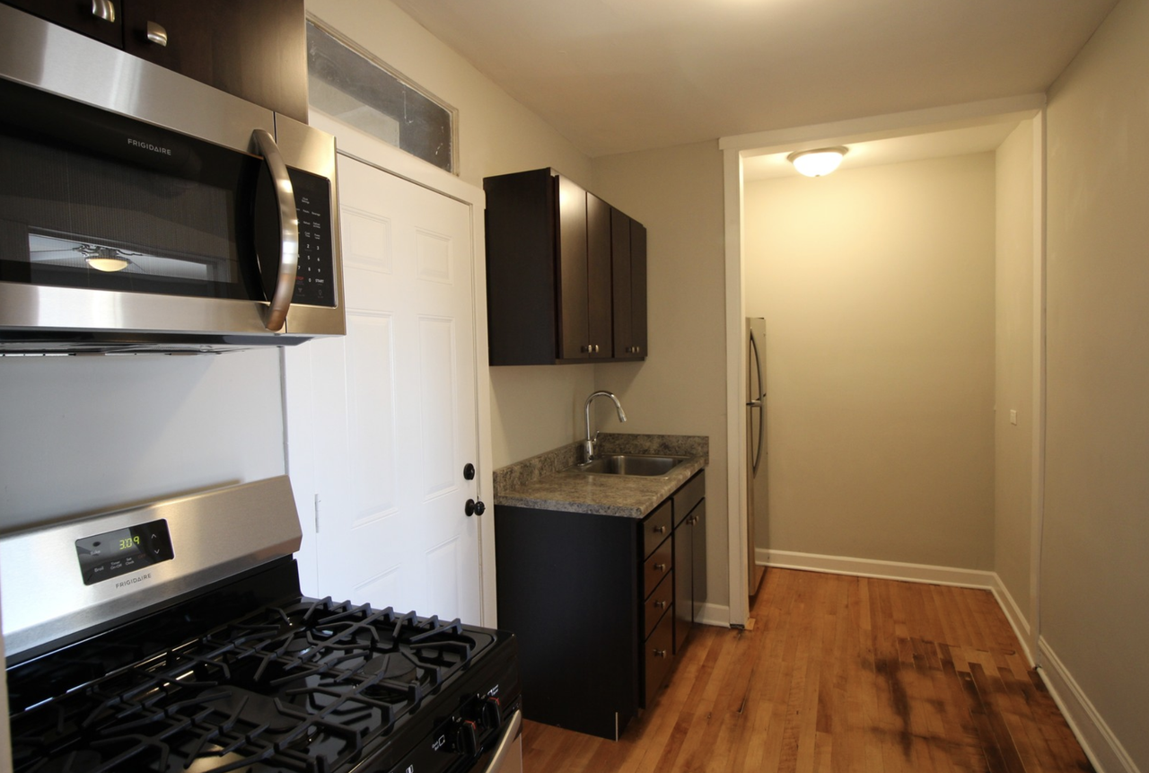 4406 W Belden Ave #3 - Photo 4 of 10