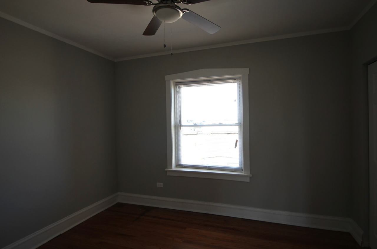 4406 W Belden Ave #3 - Photo 6 of 10