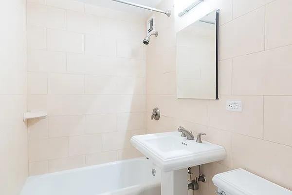250 W 88th St #3B - Photo 6 of 6