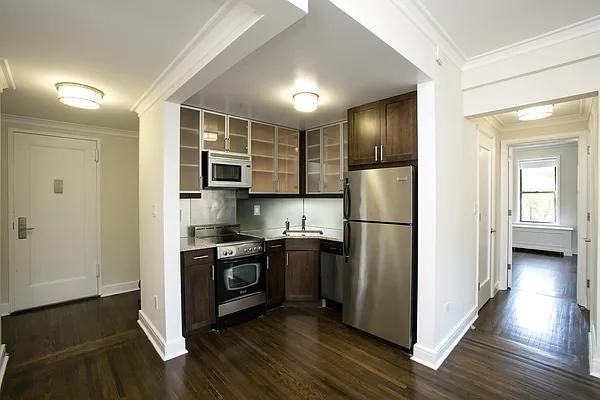 235 W End Ave #406 - Photo 3 of 8