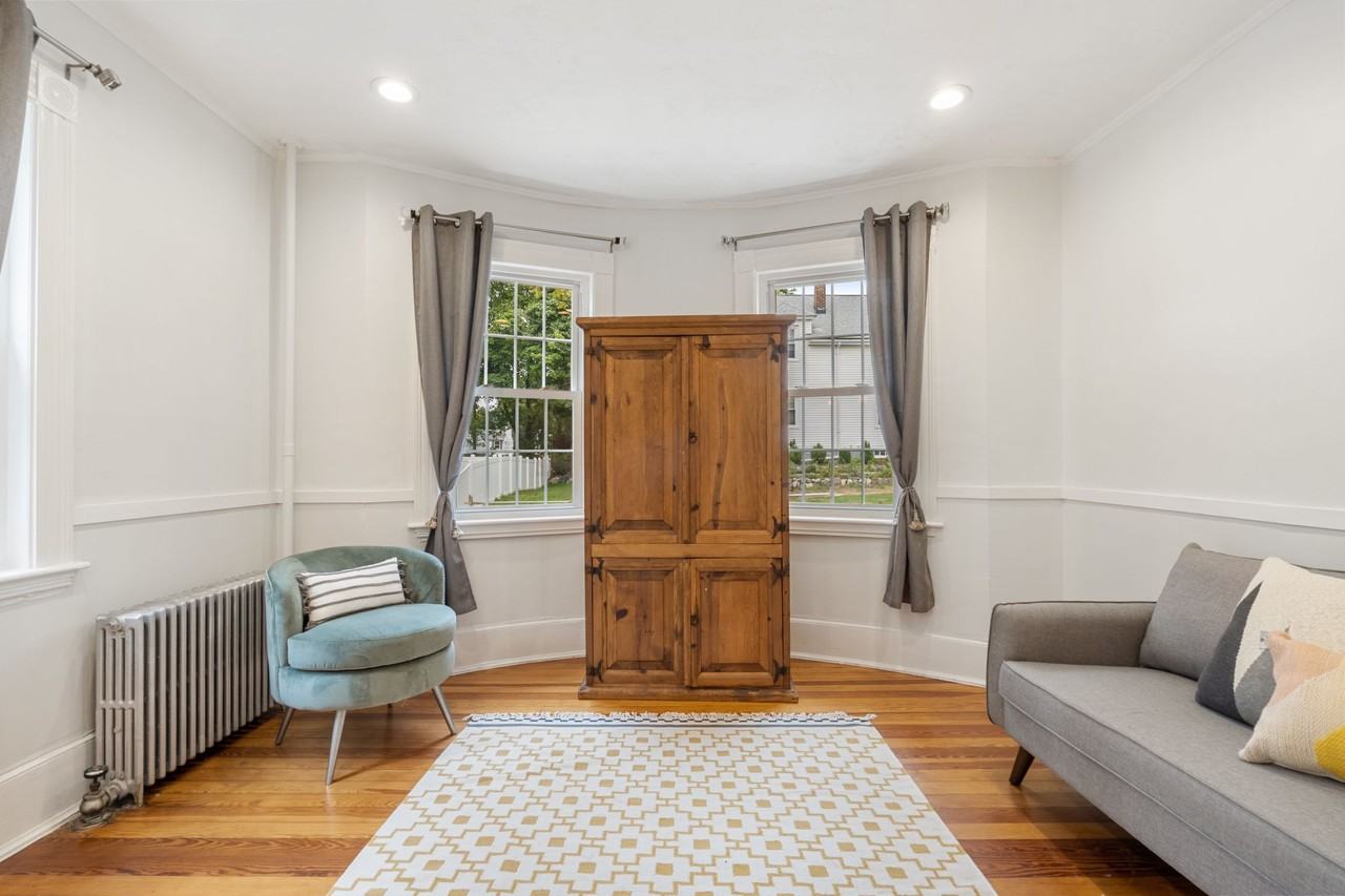 23 Goethe Street #1 - Photo 3 of 18