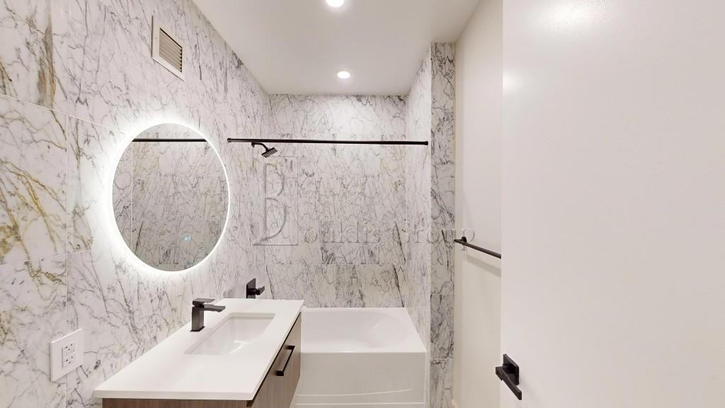 95 Wall St #2323 - Photo 4 of 5