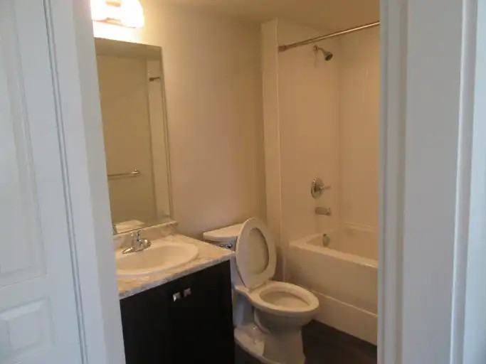 404 Ash St #302 - Photo 4 of 5