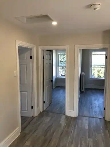 577 Frontenac St - Photo 6 of 15