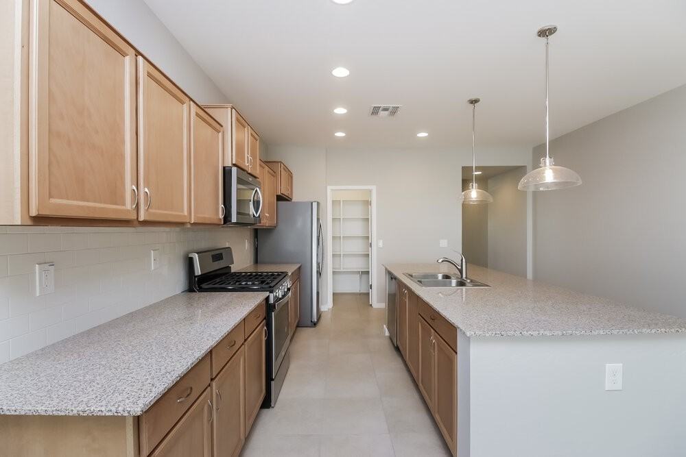 36083 N Urika Dr - Photo 6 of 16