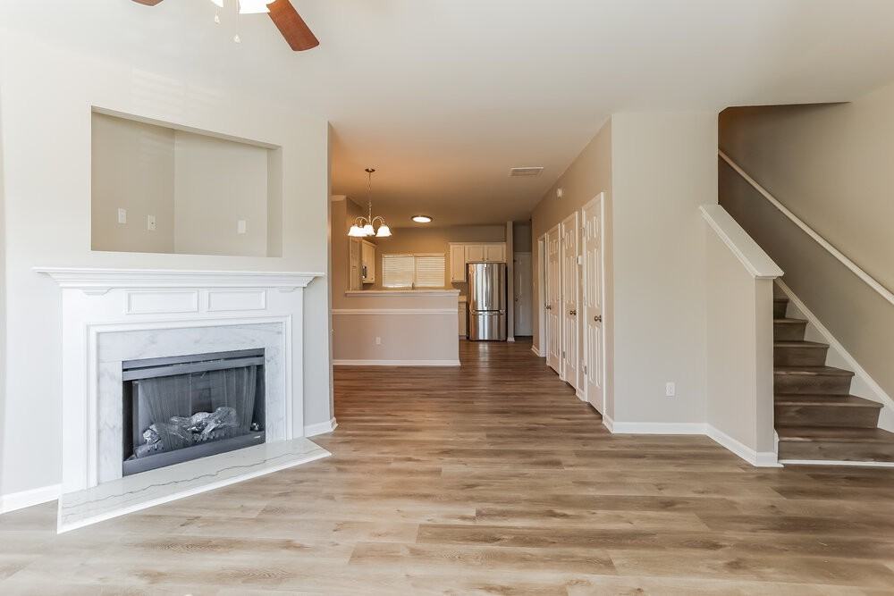 5480 Sierra Trl - Photo 5 of 17