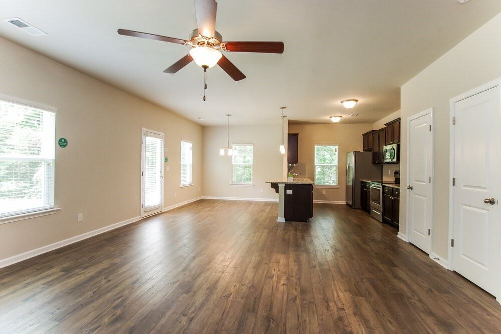 1147 Rankin Oaks St - Photo 5 of 17