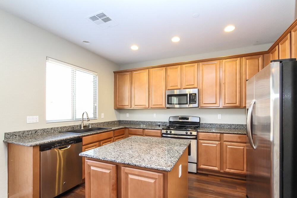 698 Calamus Palm Pl - Photo 6 of 18