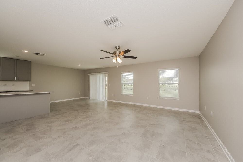 4419 Bluff Oak Loop - Photo 4 of 16