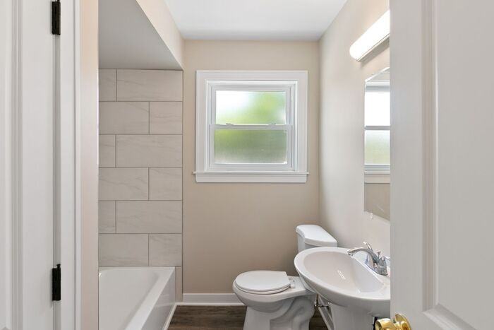 26251 Pinehurst St #251D - Photo 5 of 17