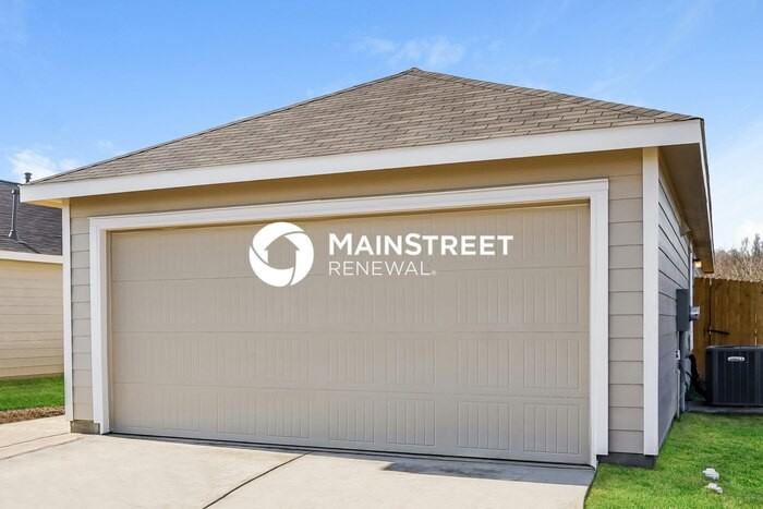 2418 Great Belt Blvd - Photo 2 of 15