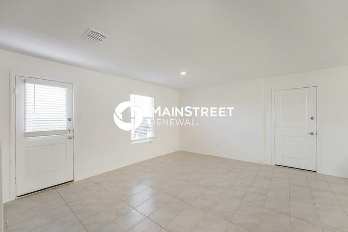 2418 Great Belt Blvd - Photo 4 of 15