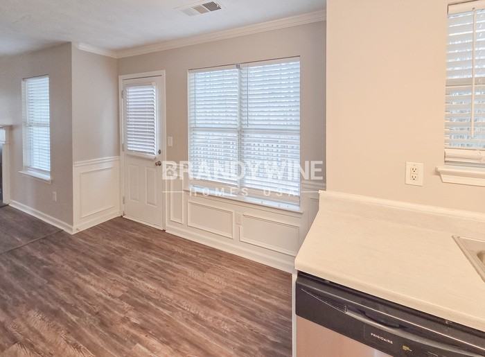 2334 Brookgate Way - Photo 7 of 21