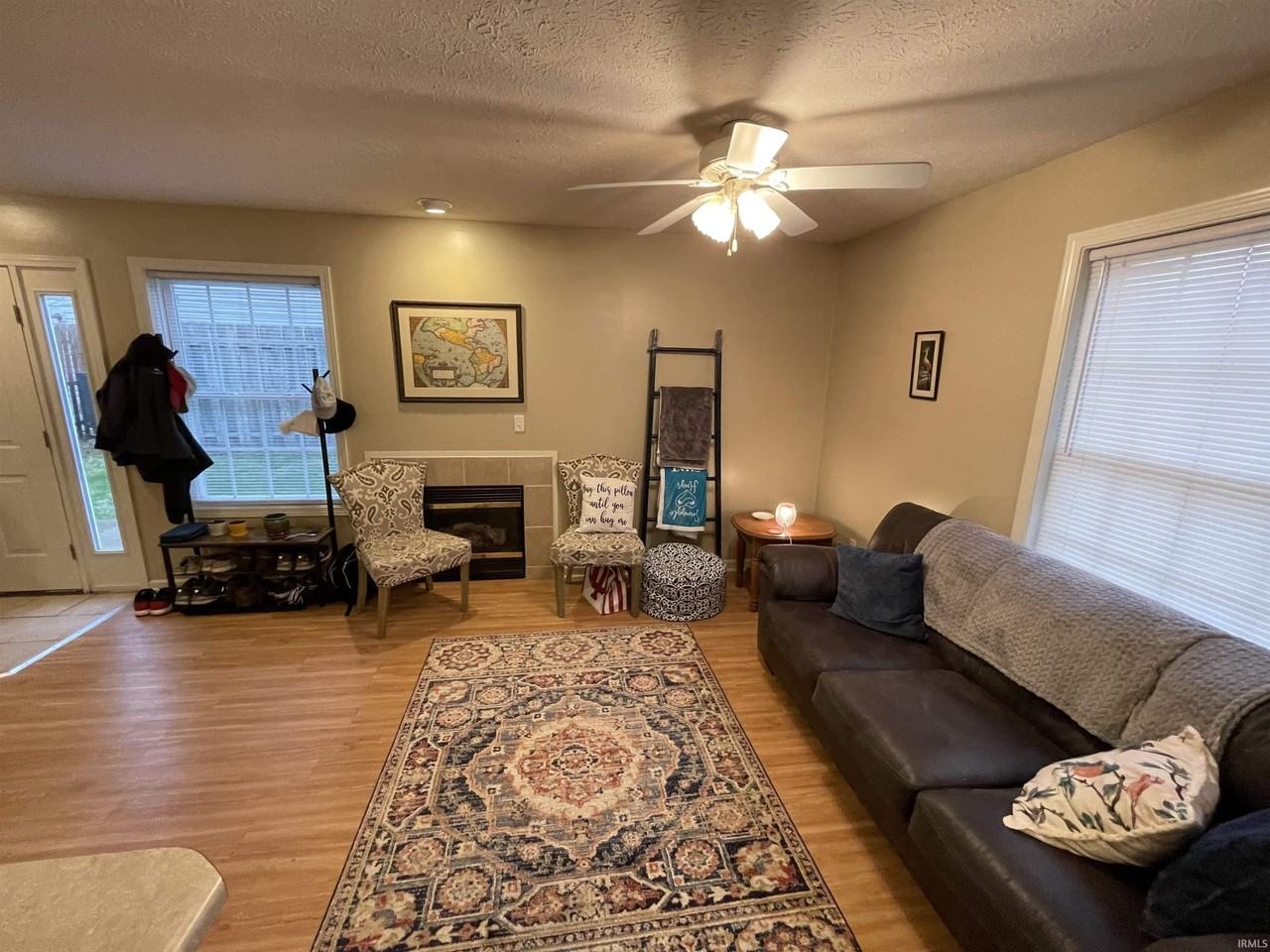 2636 E Olson Dr - Photo 2 of 18