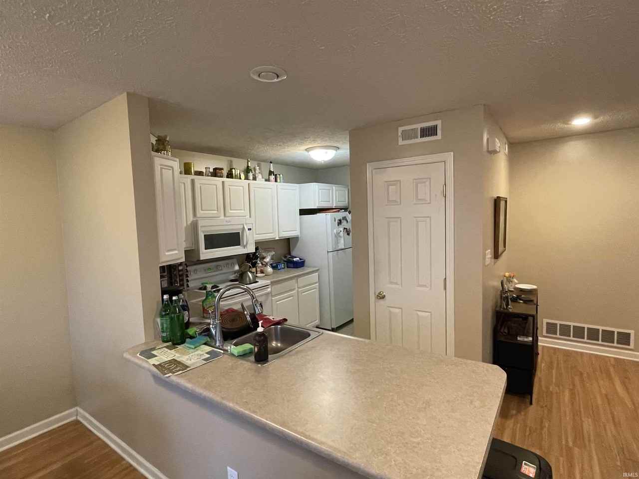 2636 E Olson Dr - Photo 4 of 18