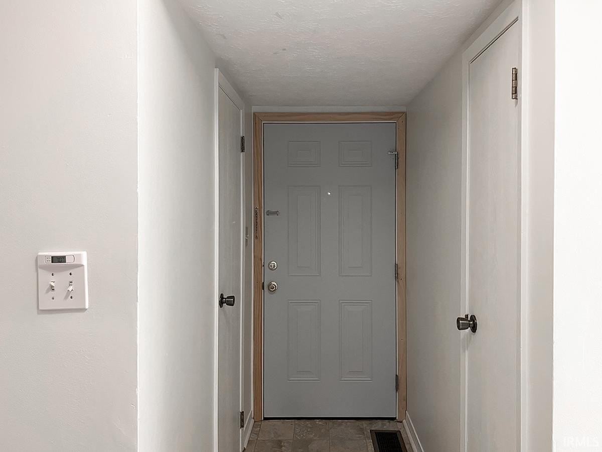 513 Graham Pl - Photo 2 of 30