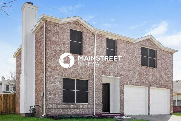 1912 Berkeley Dr - Photo 2 of 18