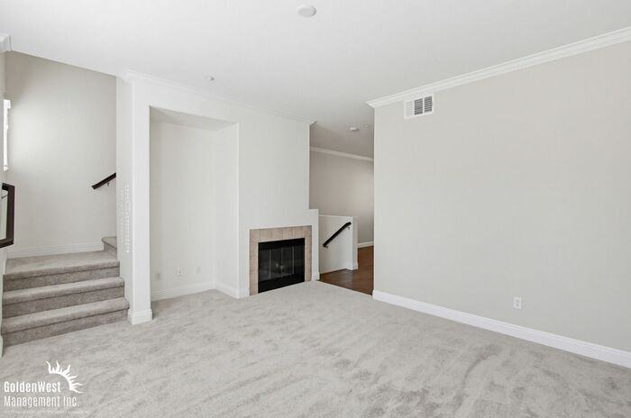 203 Marquette Ave - Photo 3 of 18